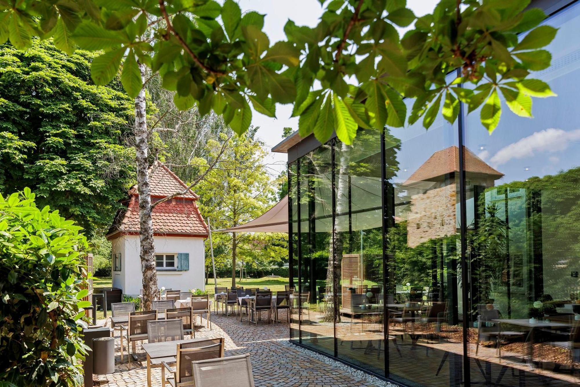 Landhotel Altes Wasserwerk Gbr Фрайнсхайм Екстериор снимка
