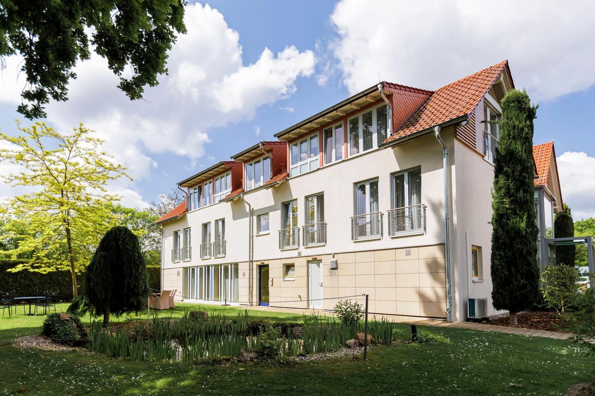 Landhotel Altes Wasserwerk Gbr Фрайнсхайм Екстериор снимка